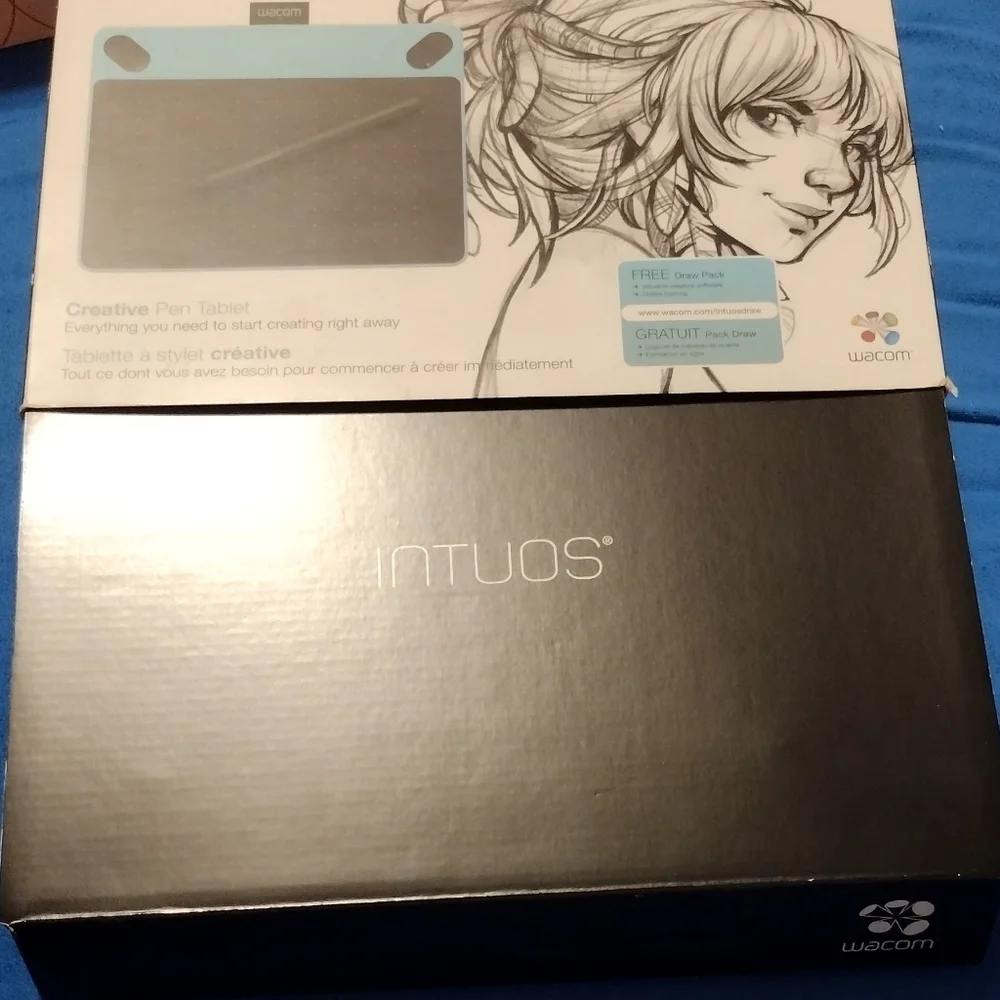 Intuos Draw Pen Tablet - Black and Blue